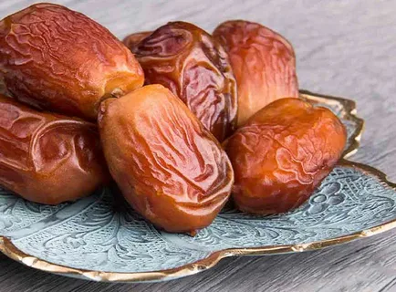 تصویر 4 از خرما زاهدی شیراز با اصالت فارس و طعم شیرین سنتی